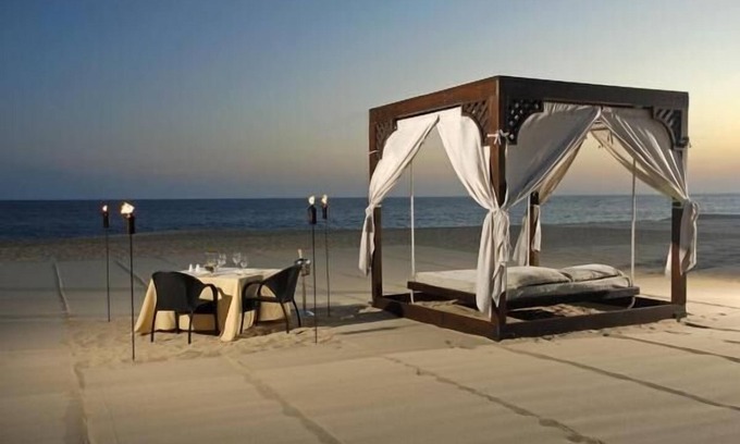 Paraiso Escondido Resort | Sunset Beach Week 51, Week 52 or BOTH Weeks 2BM 2BA President End Unit, Spa Golf
