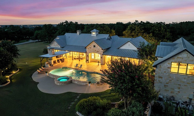 Georgetown House | Sunset Oasis | Resort-Style Retreat w/Pool & Spa