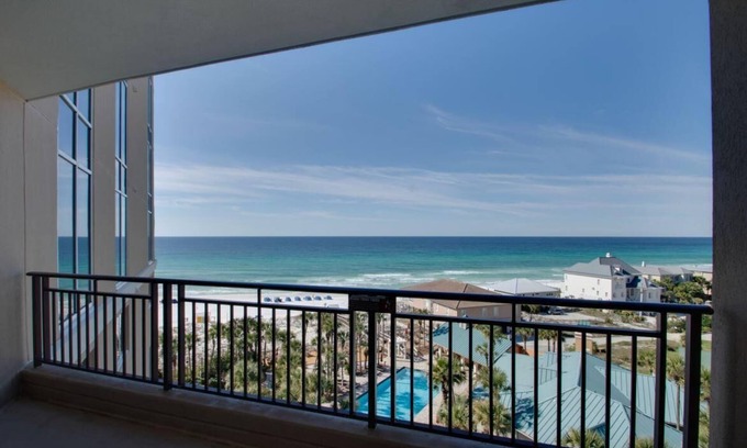 Gulf Pines Condo | "Sunset Splendor: Newly Redecorated 2BR/2BA West-Facing Condo at Westwinds" at Sandestin Golf and Beach Resort!