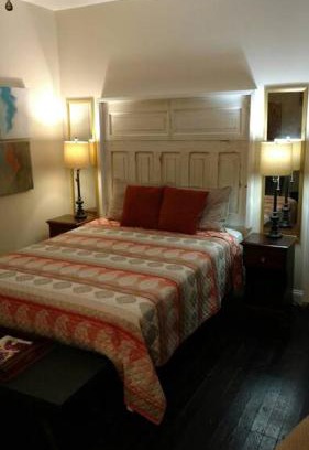Florence Apartment | Sunset Studio with Full Kitchen and no fee