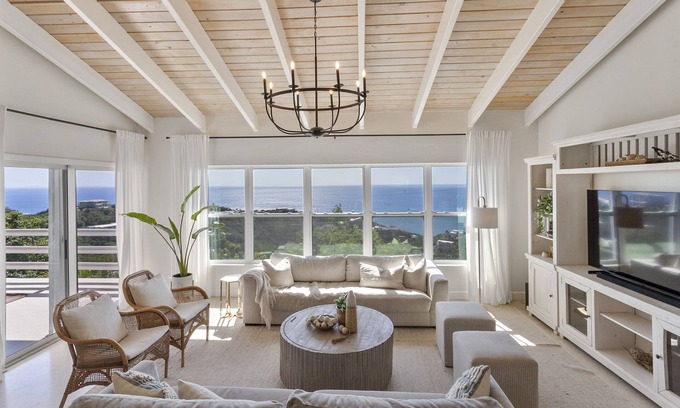 Estate Bakkero Villa | Sunset Terrace – Epic Views, Pool & Family Fun!