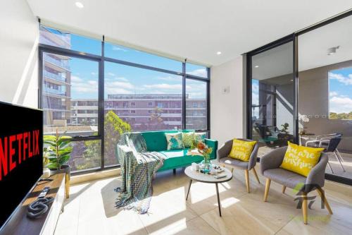 Lidcombe Apartment | Sunshine 2 Bed home in Olympic Park