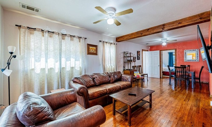 Downtown Albuquerque House | Sunshine Cottage - 2 bedroom