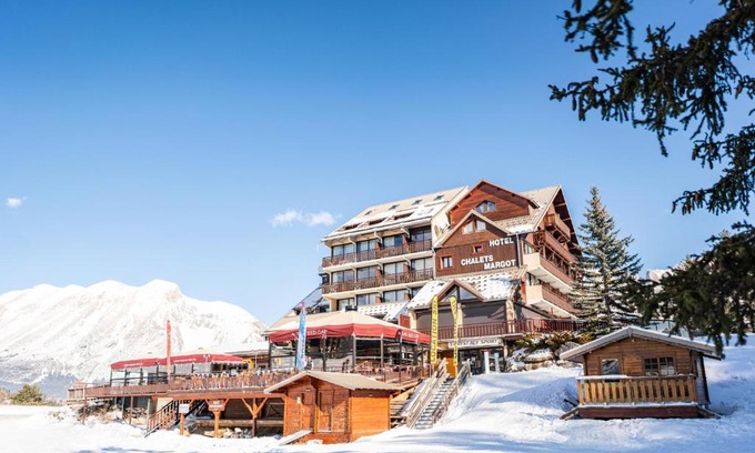 Saint-Etienne-en-Devoluy Hotel | SUNWEB Hôtel Chalet Margot