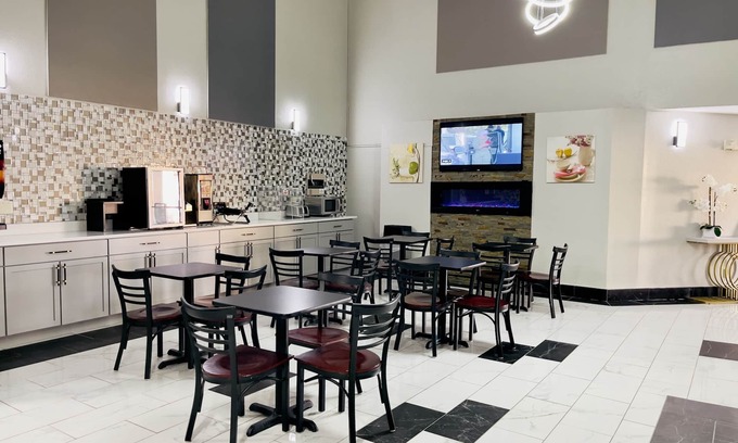 Shakopee Hotel | Super 8 by Wyndham Shakopee