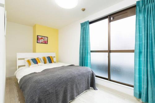 Sennichimae Apartment | Super close to Dotonbori! Great location room#602
