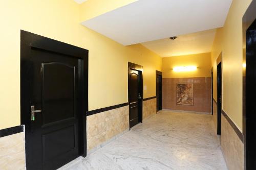 Mathura Resort | Super Hotel O Shree Radha Resort