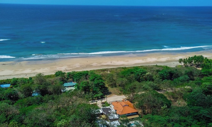 Playa Grande House | Super lux 5-bedroom, 7 bath house in beautiful Playa Grande with golf cart!