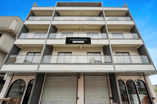 Ahmedabad Hotel | Super Townhouse GIDC Bol Sanand