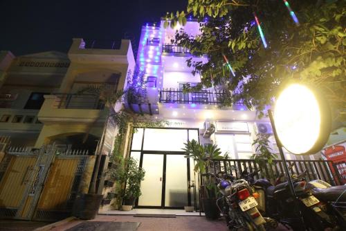 Auli Hotel | Super Townhouse Kachnar House Vikas Nagar