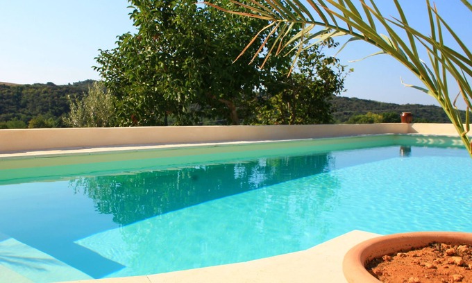 Valensole Villa | Superb ground floor villa with heated pool in Valensole, Provence