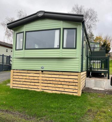 Gisburn House | Superb luxury caravan, Todber Valley Holiday Park,