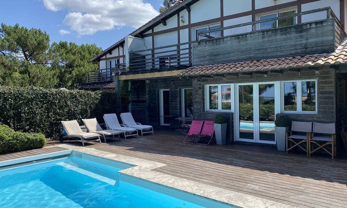 Pyla-sur-Mer Villa | Superb Pyla sur mer house: heated pool, pool view and direct beach access