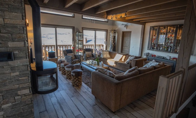 Vallandry Ski Chalet | Superb ski in ski out chalet with 8 bedrooms