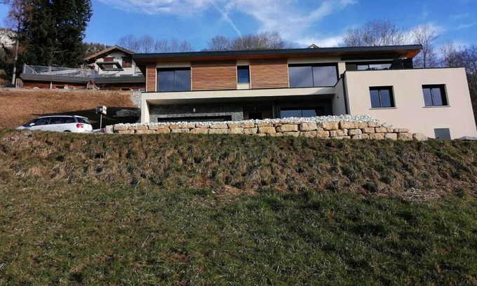 Saint-Eustache Villa | Superb Takapuna Lake and Mountain Suite+Loft 12 p