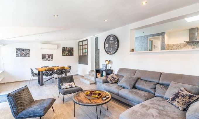 Manosque Apartment | Superbe appartement avec terrasse sur les toits