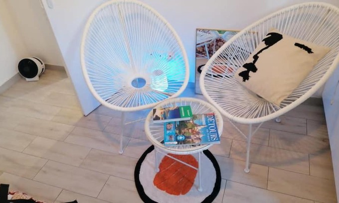 Avenir Parisien Apartment | Superbe logement(D) avec Parking Gratuit sur place