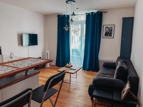 Carmaux Apartment | Superbe T2 avec cours