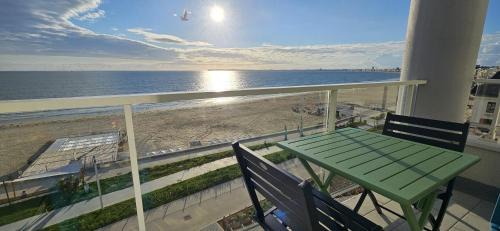 Pornichet Apartment | Superbe vue mer Pornichet, au 5e + parking couvert