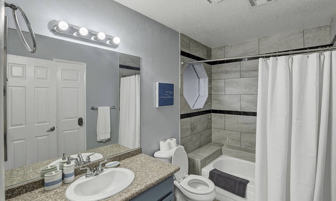 Spring Valley Apartment | Superhost 5 Star ⭐ Service Spacious 1 Bedroom