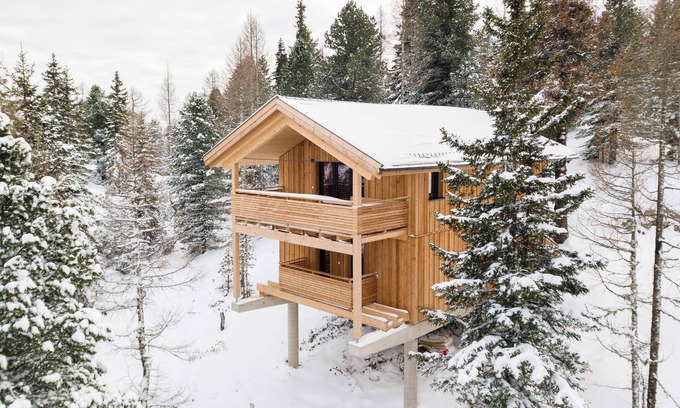 Turracher Hohe Ski Chalet | Superior chalet with sauna and hot tub