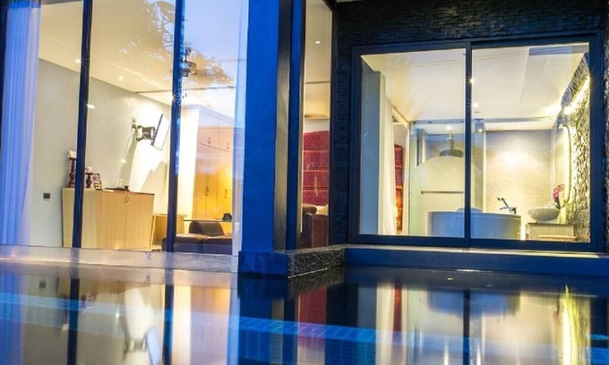 Patong Resort | Superior Jacuzzi suite ocean front in Patong (B)