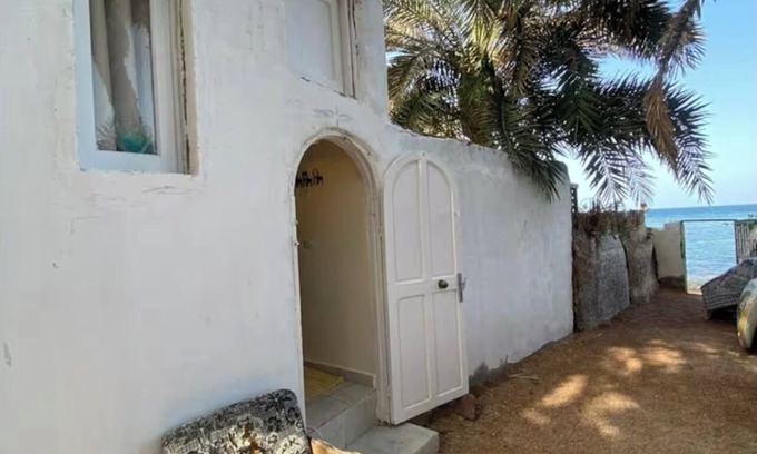 Dahab Cabin | Surf Cabin - sea front getaway