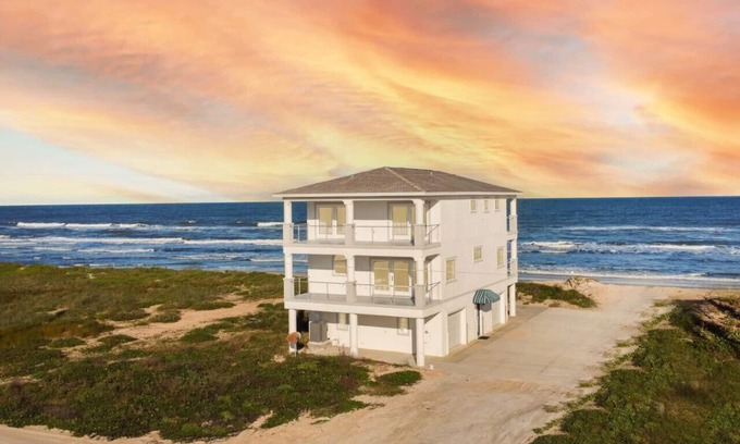 Summer Haven House | Surf Haven | Walk on the beach - breathe in fall!