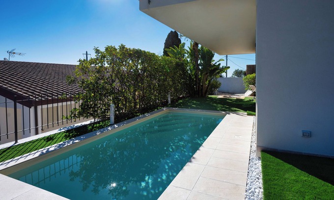Taormina House | Surrounded by nature, equipped with breathtaking views, only 8 minutes from the sea