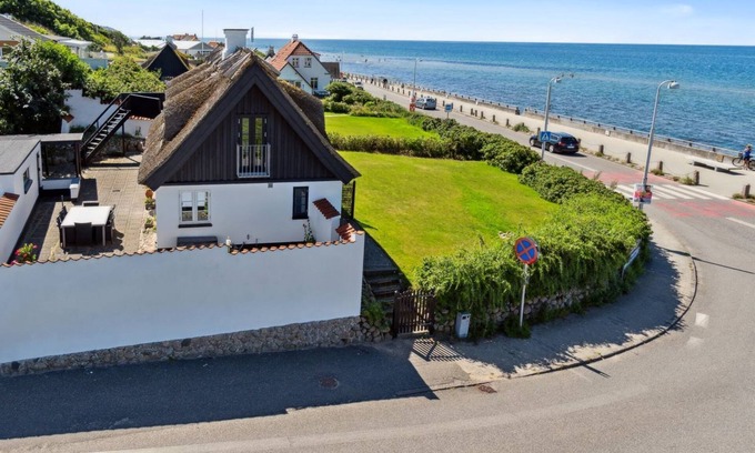 Rageleje House | "Susan" - 20m from the sea by Interhome