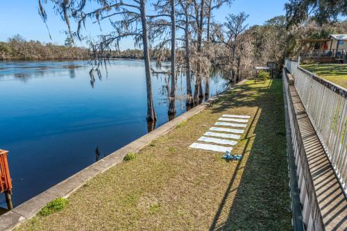 Old Town Hotel | Suwannee Gables