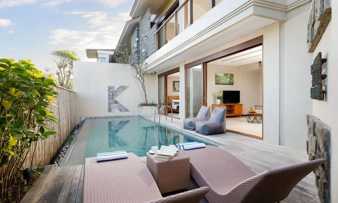 Kampial Villa | Suyasa, 3BR Complex Villa in Jimbaran