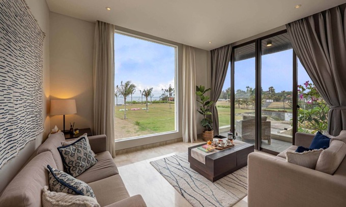 Ketewel Villa | Svarga 3 Bedrooms Brand New Stylish Villa Private Pool & Study Room