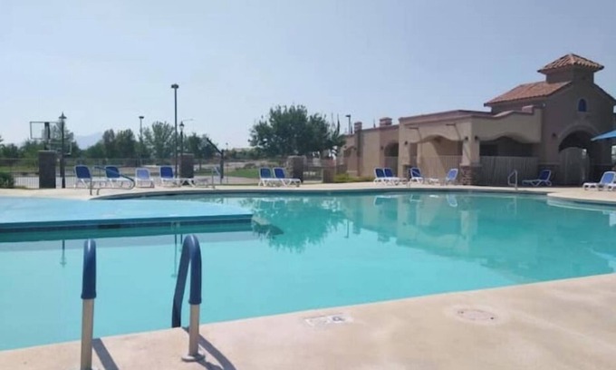 Sahuarita House | SW comfort near everything