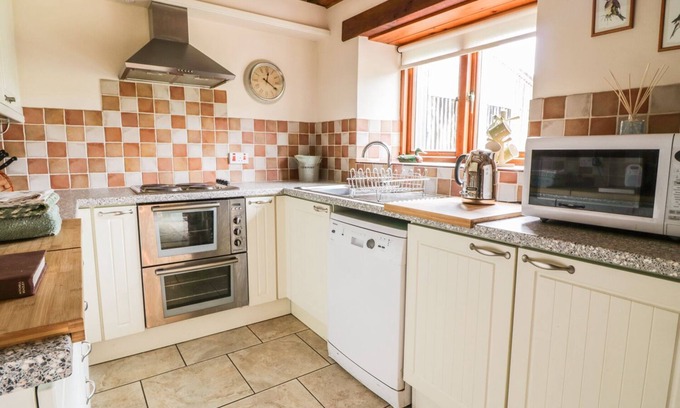 Monkton Cottage | Swallows Cottage