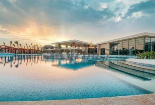 Ad-Dab'ah Villa | Swanlake Lagoon Luxury Villa