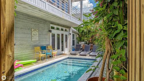 Downtown House | Sweet Americana by Last Key Realty