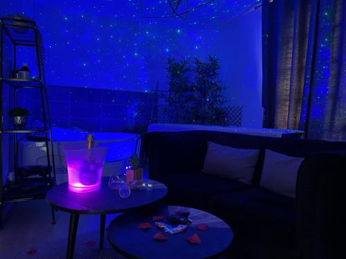 Bruz Apartment | SWEET ANGEL Suite romantique avec SPA