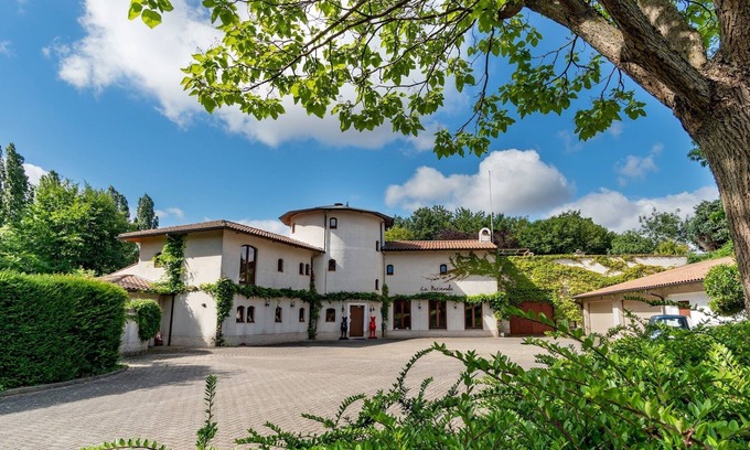 Vilvoorde Apartment | Sweet Apartment - 2 Bedrooms, Private Garden, Privacy Assured