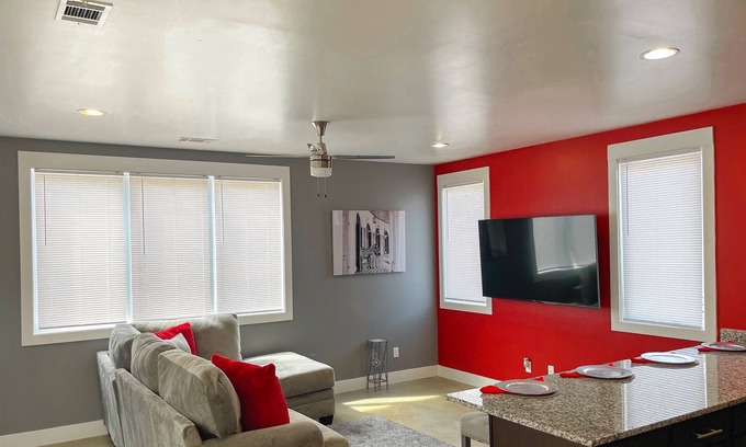 Tuscaloosa House | Sweet Home Alabama - Tuscaloosa