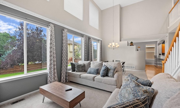 Commerce City House | Sweet open home ready for a family to enjoy