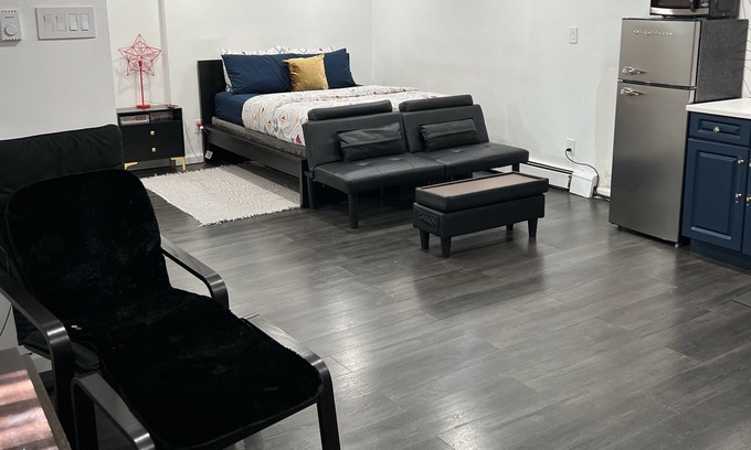 Cambria Heights Apartment | Sweet Spot - USB Arena 2mi-JFK 6 mi-LGA 16 mi