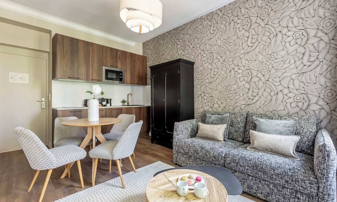 Quartier de la Plaine-de-Monceaux Apartment | Sweett | Villiers VI
