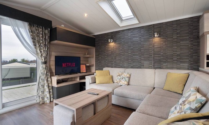 Prestonpans House | swimming pool, entertainment complex, and children's play areas.