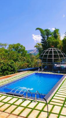 Vagamon Hotel | SWIMMING POoL RESORT