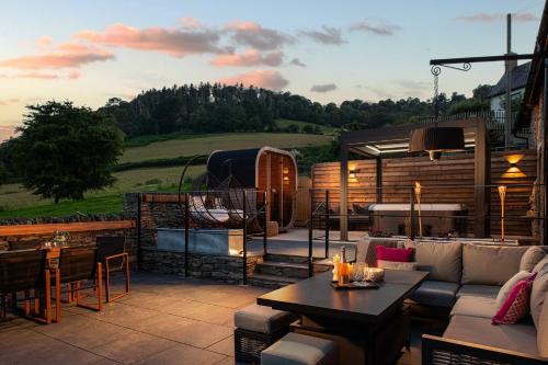Pontfadog House | Swn y Nant