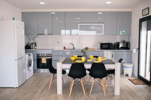 Peniche de Cima Apartment | SwordFish Sea View Apartment