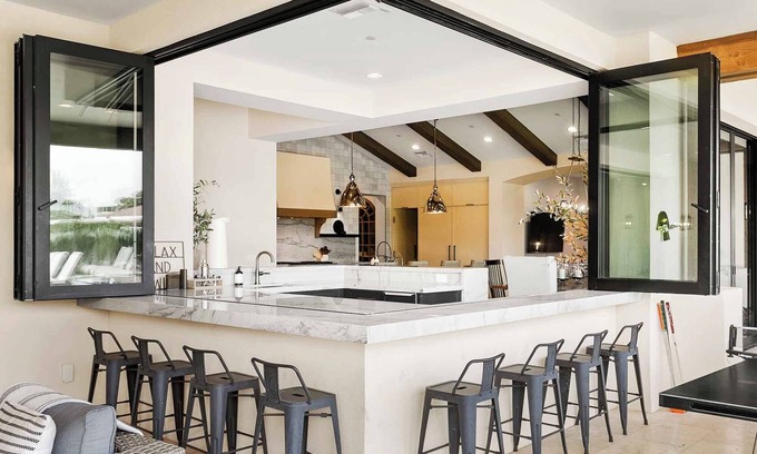 Sunburst Farms East House | SWSS - 7BR Estate | Pool|HotTub|VideoGame|PingPong