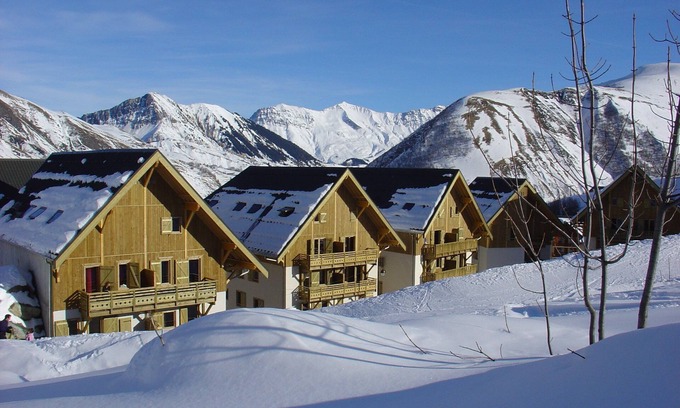 Saint-Sorlin-d'Arves Condo | Sybelles Ski Area | Sleeps 9 | Ski-in Paradise