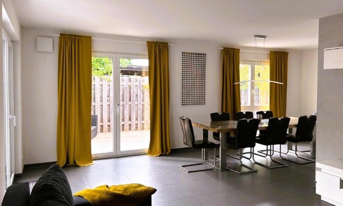Fuerth House | Sylvis Home Zentral gelegenes Ferienhaus in ruhiger Lage